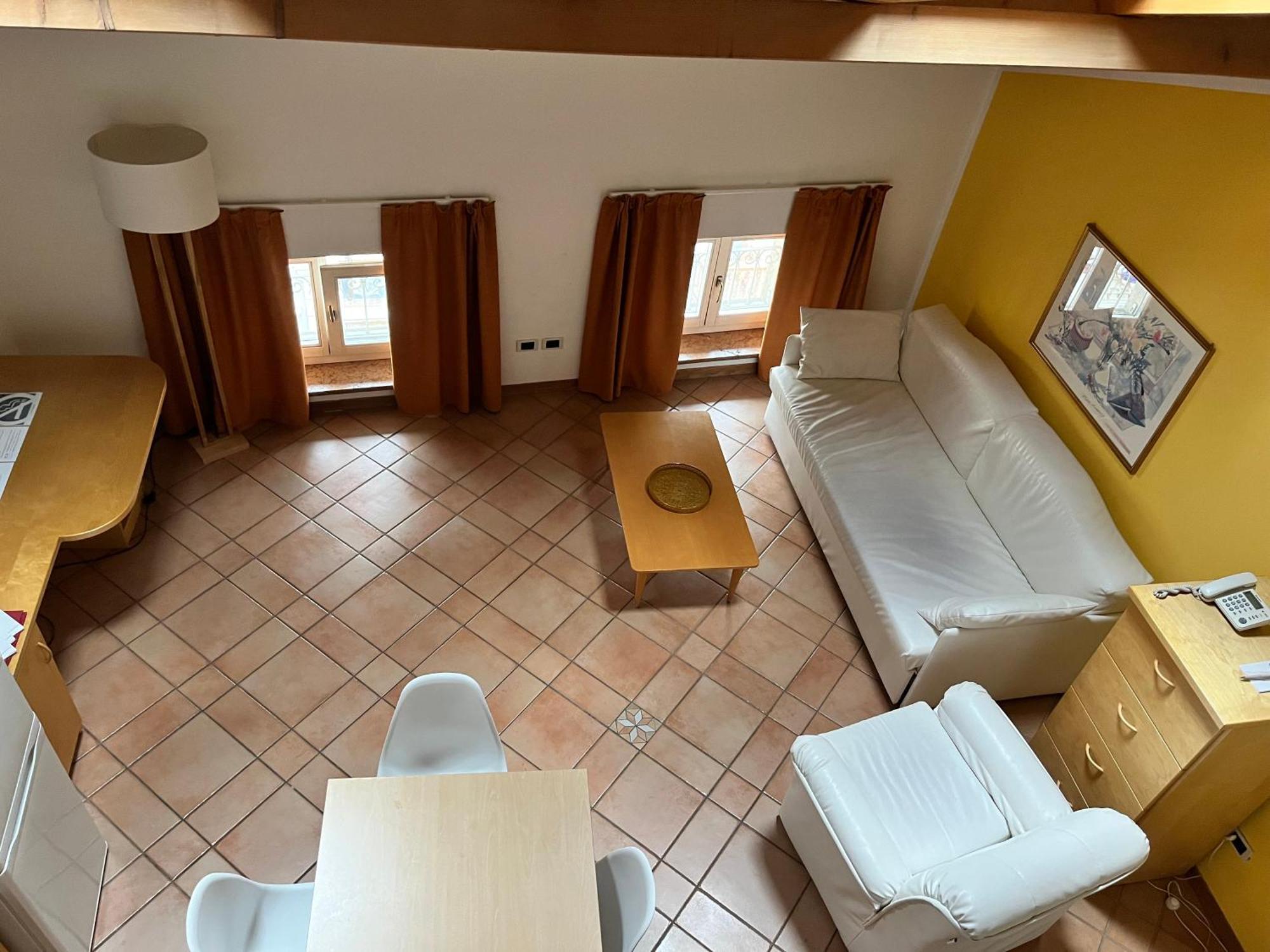 Manci Apartments By Hotel America Trento Exteriör bild