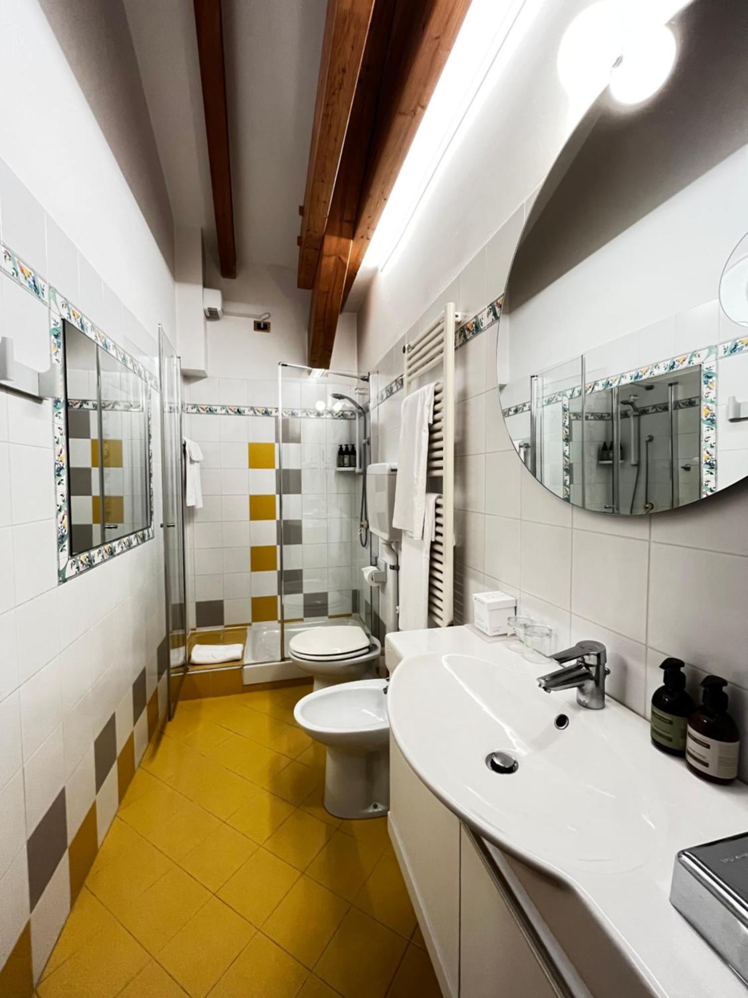 Manci Apartments By Hotel America Trento Exteriör bild